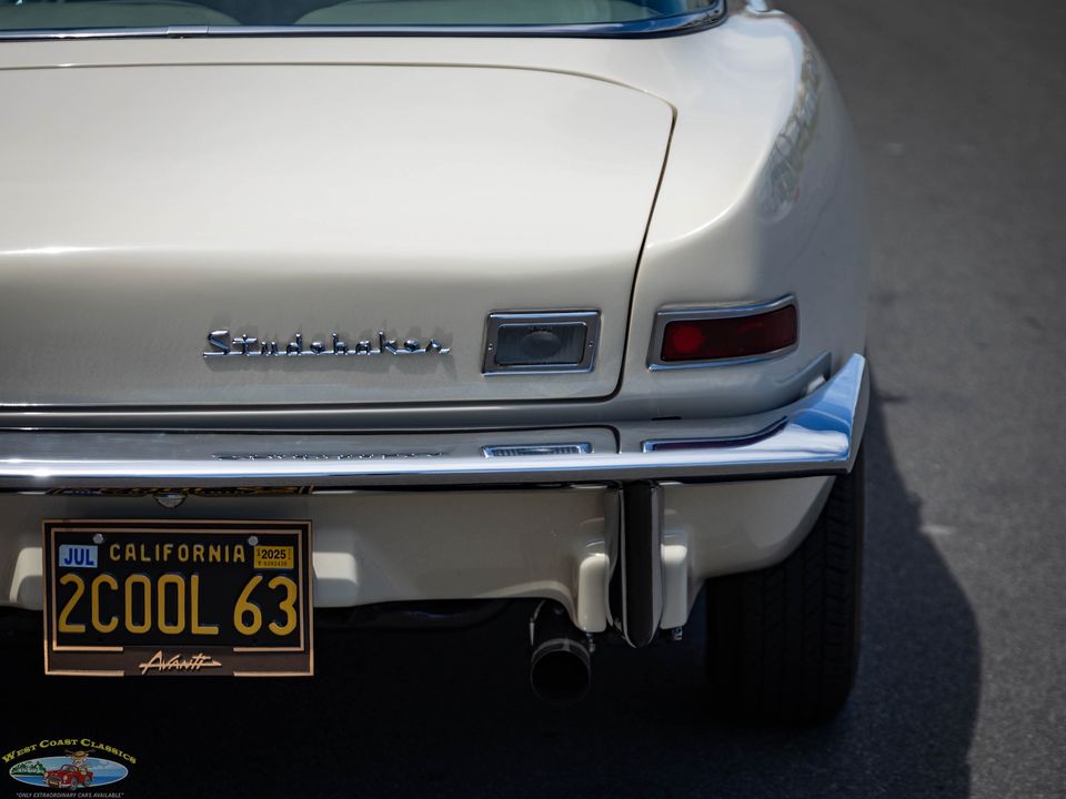 1963 Studebaker Avanti