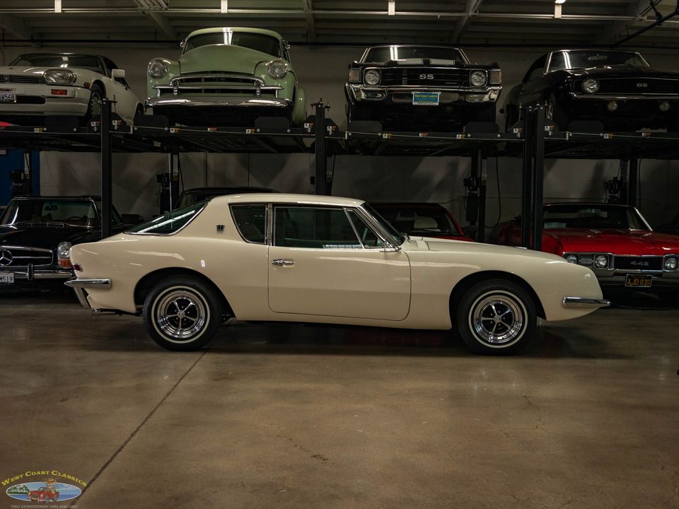 1963 Studebaker Avanti