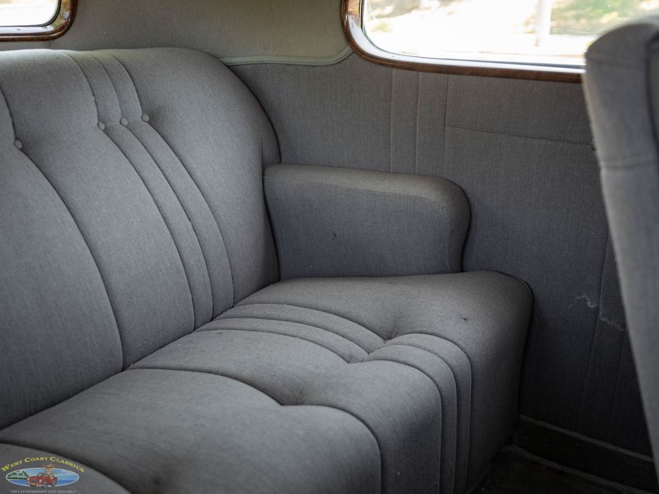 1937 Packard One Twenty