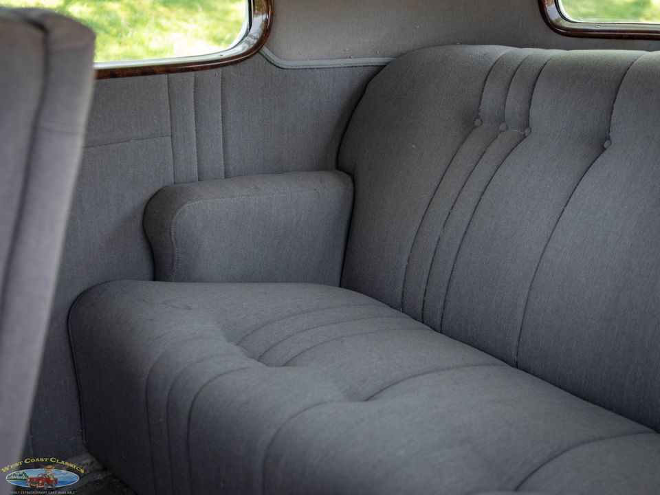 1937 Packard One Twenty
