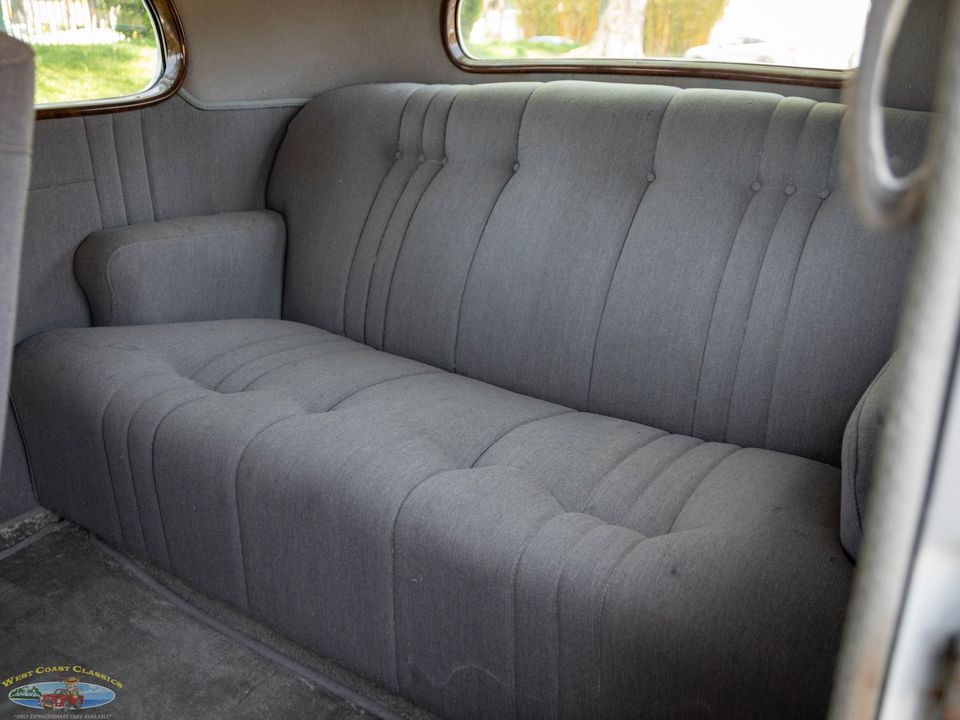 1937 Packard One Twenty