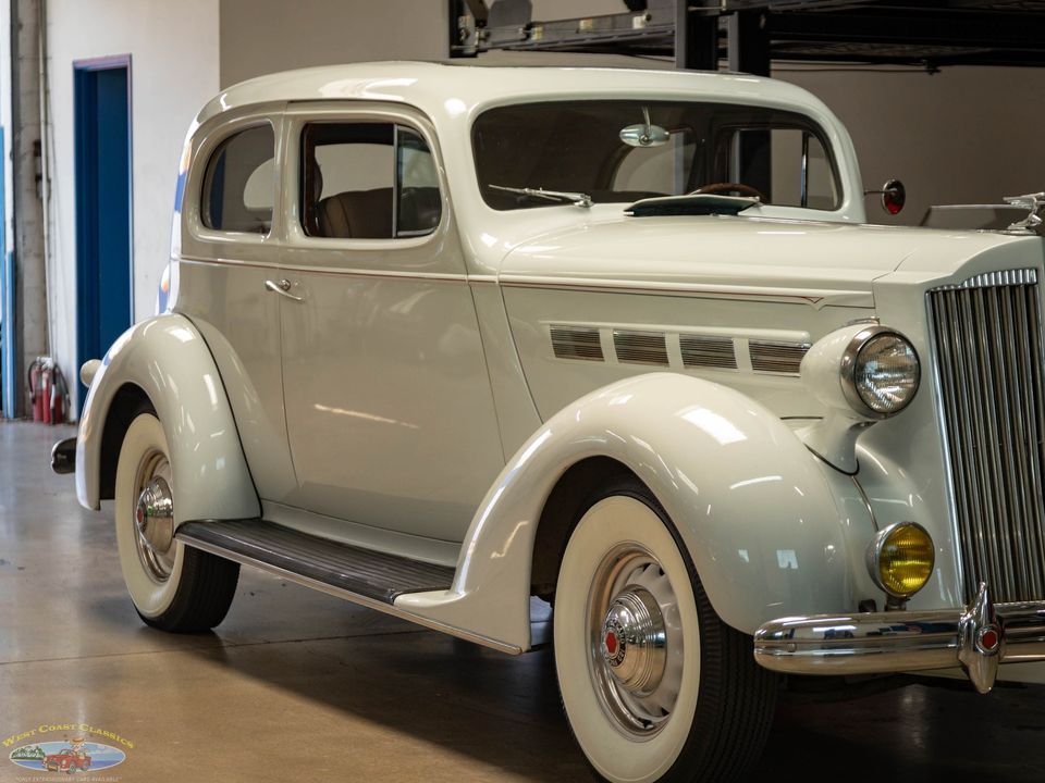1937 Packard One Twenty