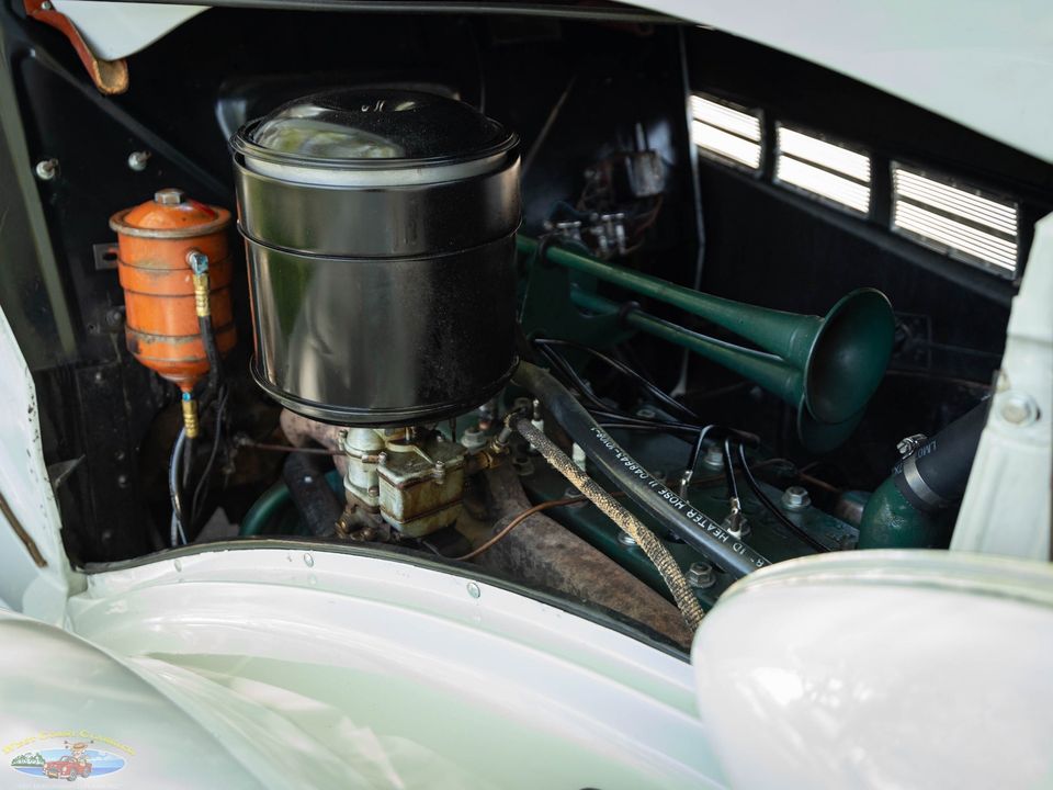 1937 Packard One Twenty