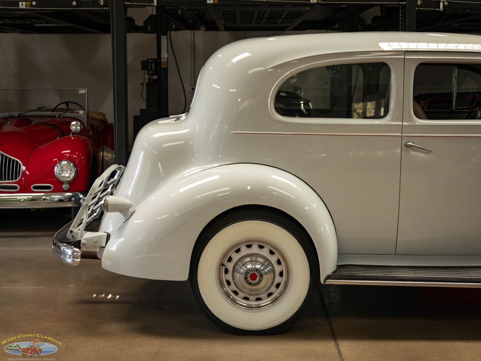 1937 Packard One Twenty