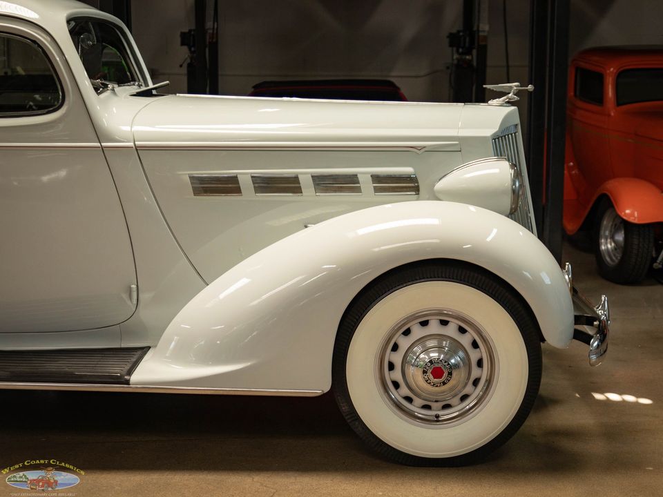 1937 Packard One Twenty