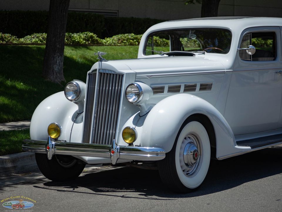 1937 Packard One Twenty