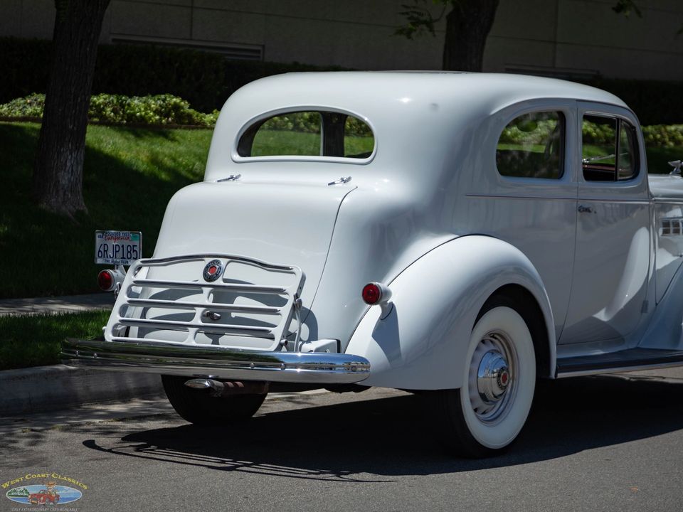 1937 Packard One Twenty
