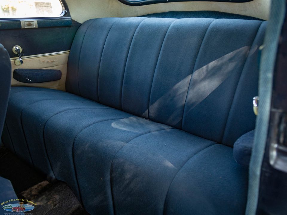1942 Chrysler New Yorker 2 Door Club Coupe