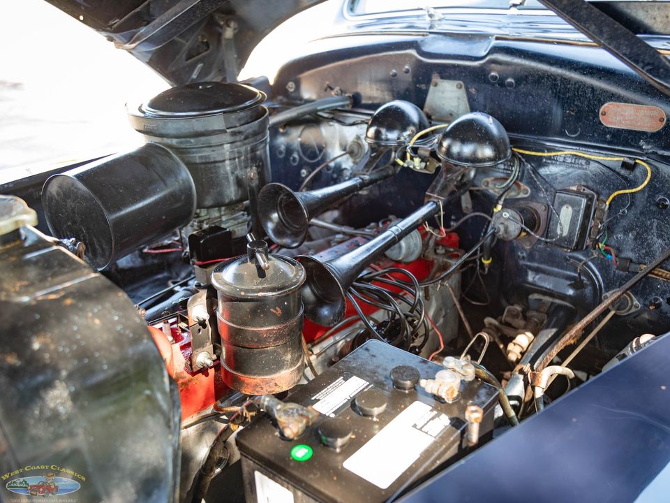 1942 Chrysler New Yorker 2 Door Club Coupe