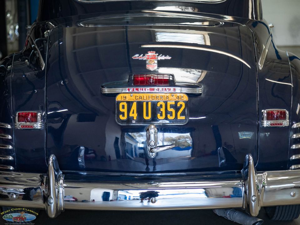 1942 Chrysler New Yorker 2 Door Club Coupe