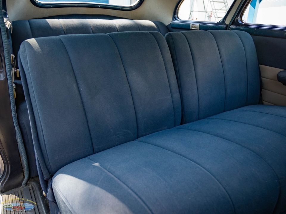 1942 Chrysler New Yorker 2 Door Club Coupe