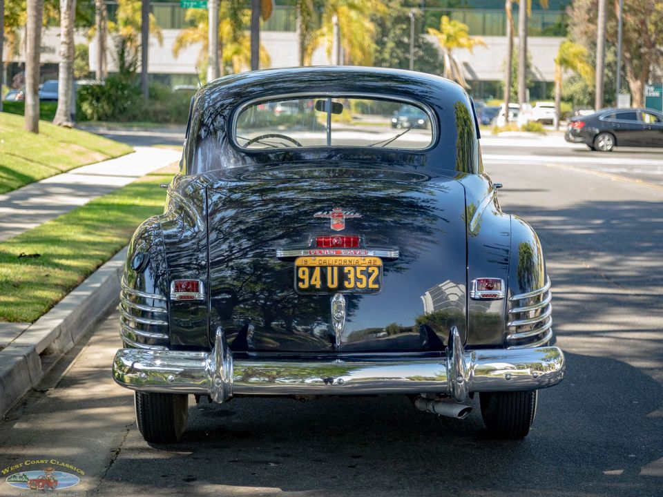 1942 Chrysler New Yorker 2 Door Club Coupe