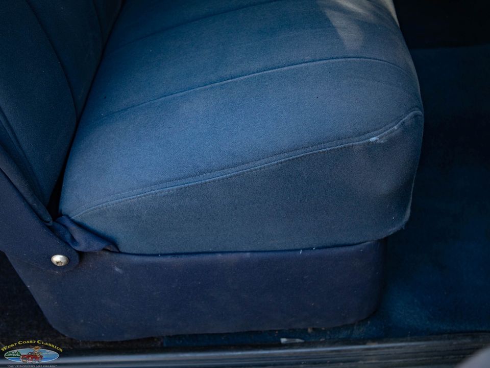 1942 Chrysler New Yorker 2 Door Club Coupe