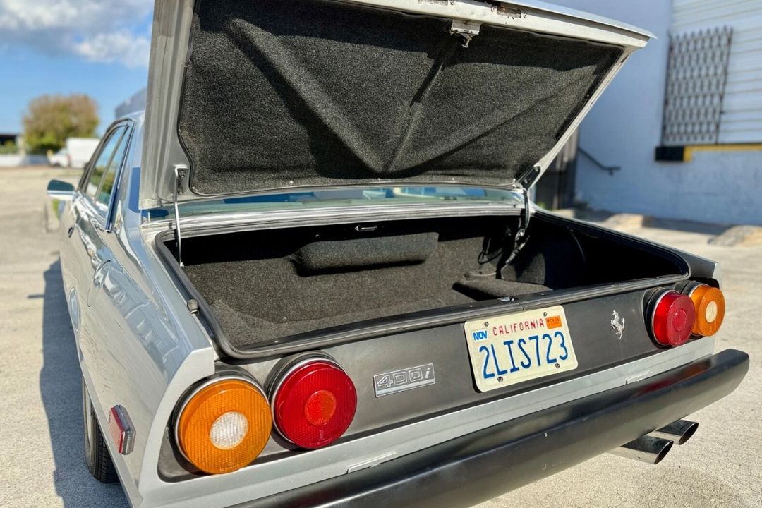 1982 Ferrari 400 i