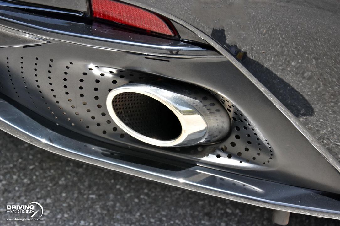 2018 Aston Martin DB11