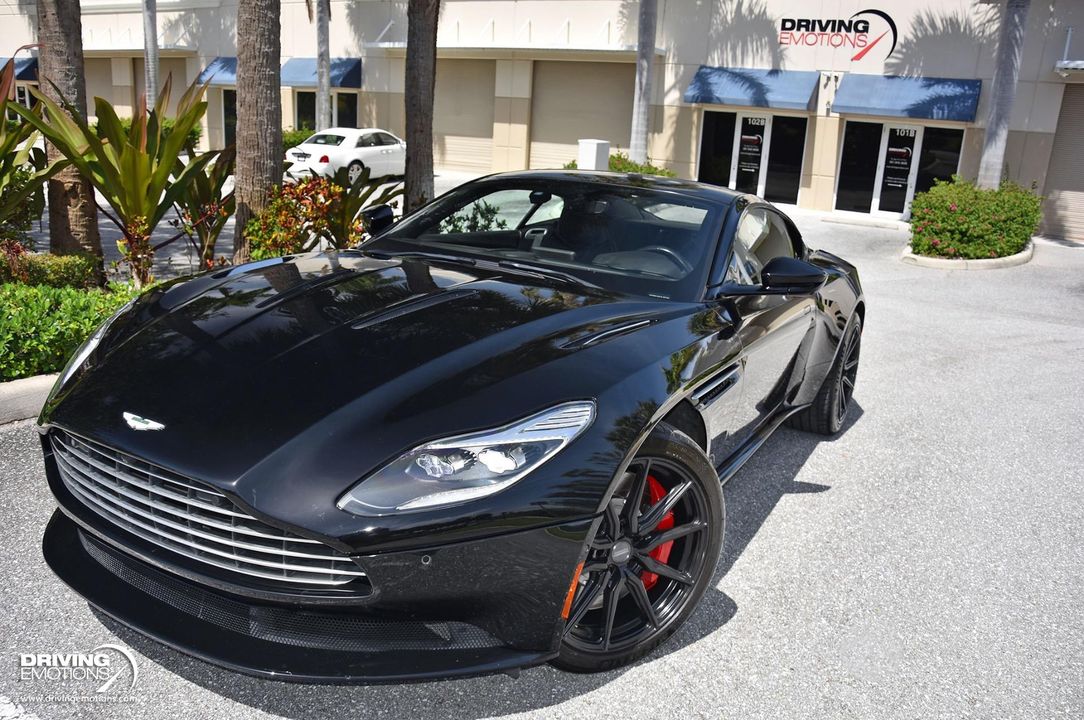 2018 Aston Martin DB11