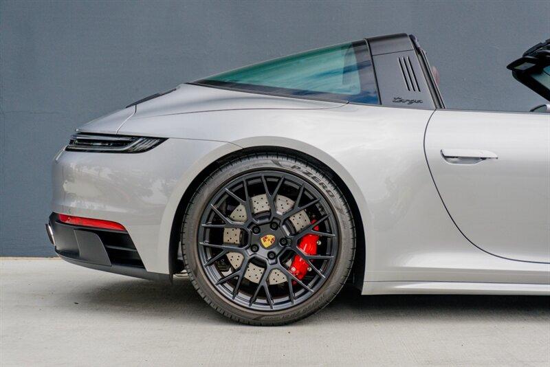 2024 Porsche 911