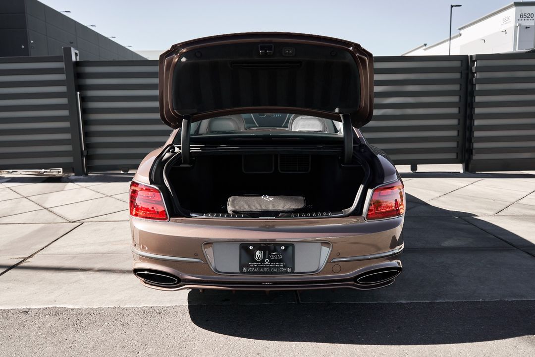 2025 Bentley Flying Spur