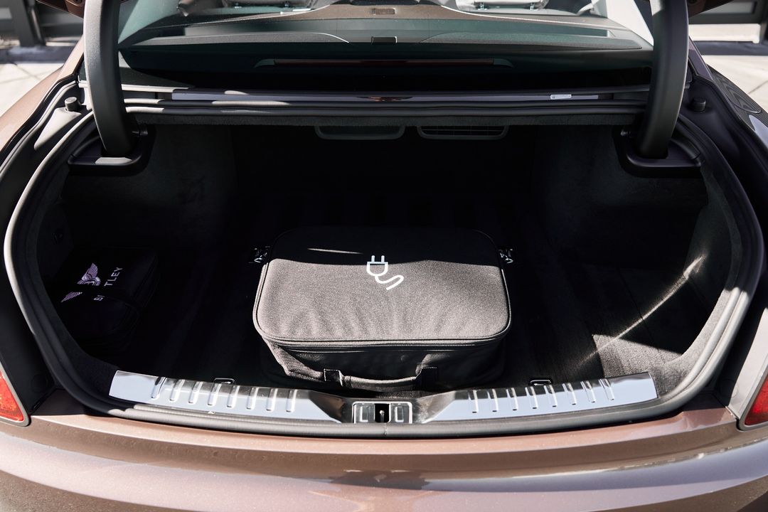 2025 Bentley Flying Spur