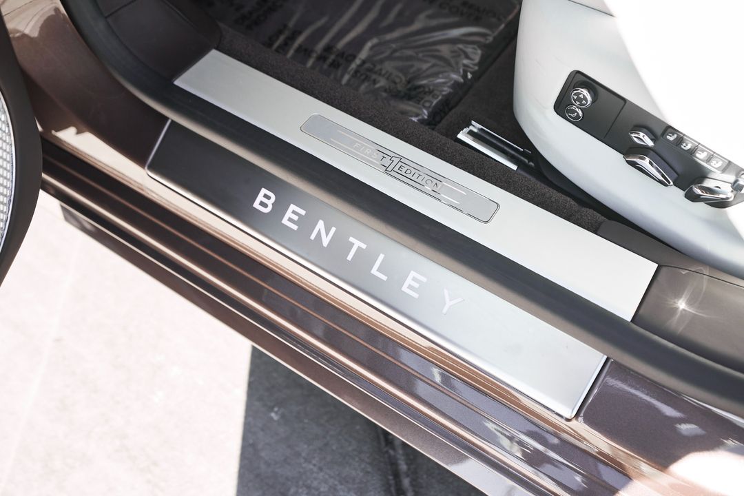 2025 Bentley Flying Spur