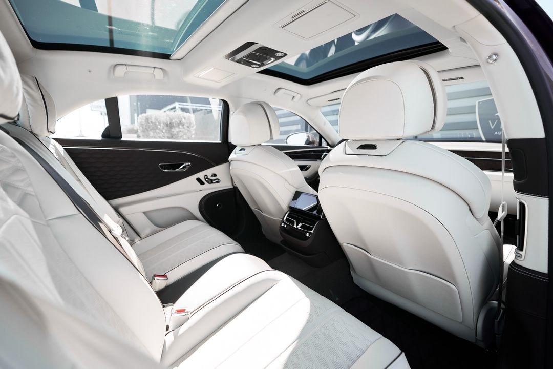 2025 Bentley Flying Spur