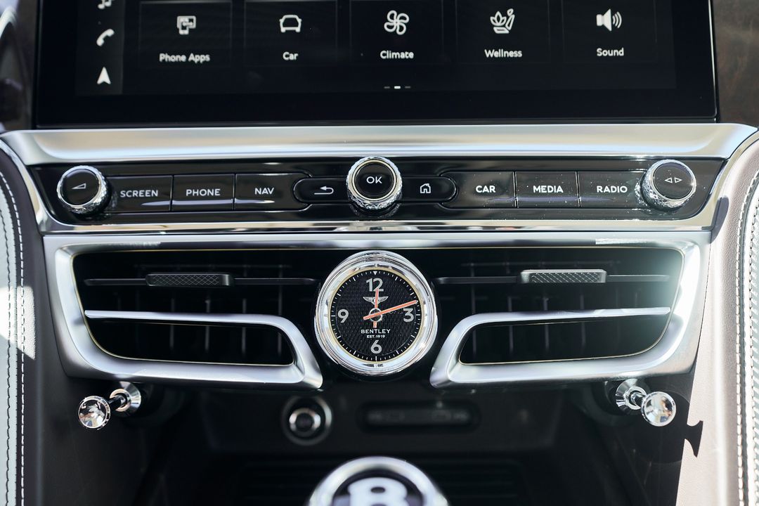 2025 Bentley Flying Spur