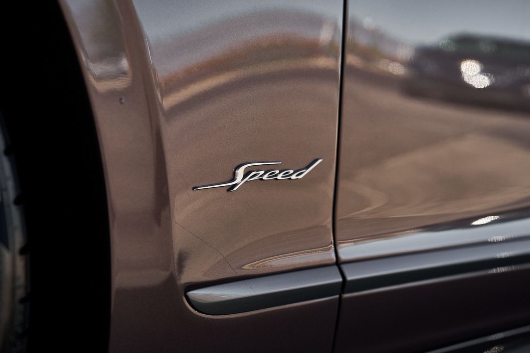 2025 Bentley Flying Spur