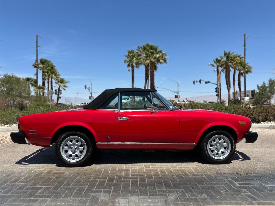1982 Fiat Spider