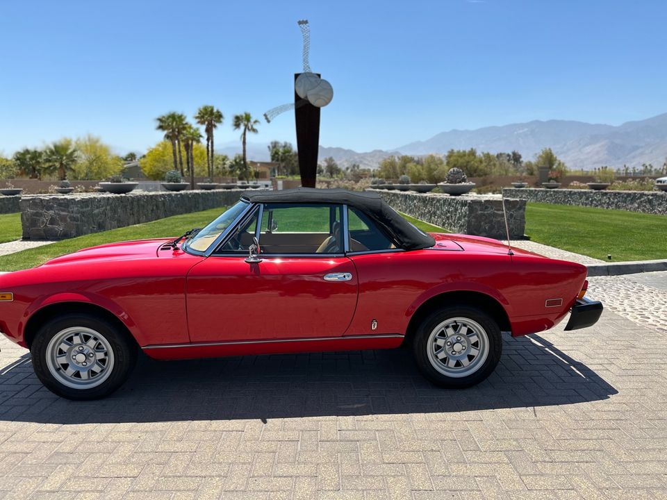 1982 Fiat Spider