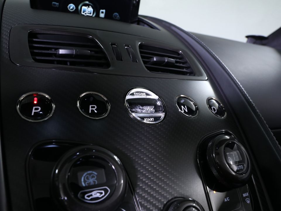 2014 Aston Martin Vanquish