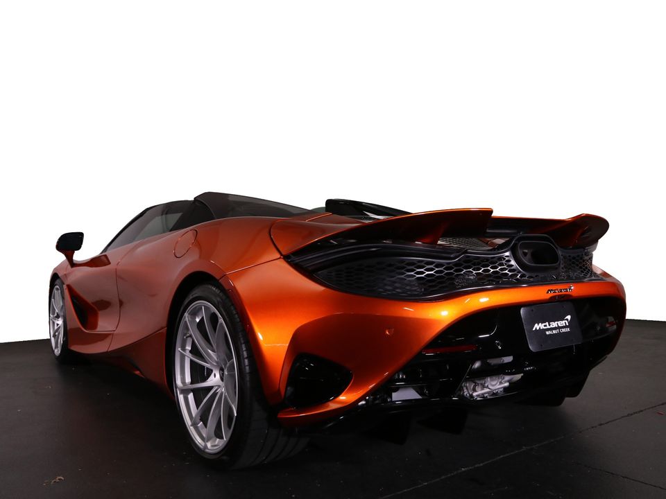 2024 McLaren 750S