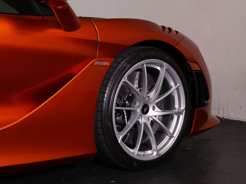 2024 McLaren 750S