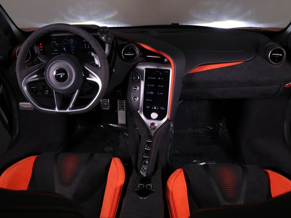 2024 McLaren 750S