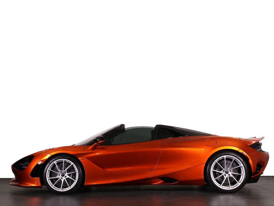 2024 McLaren 750S