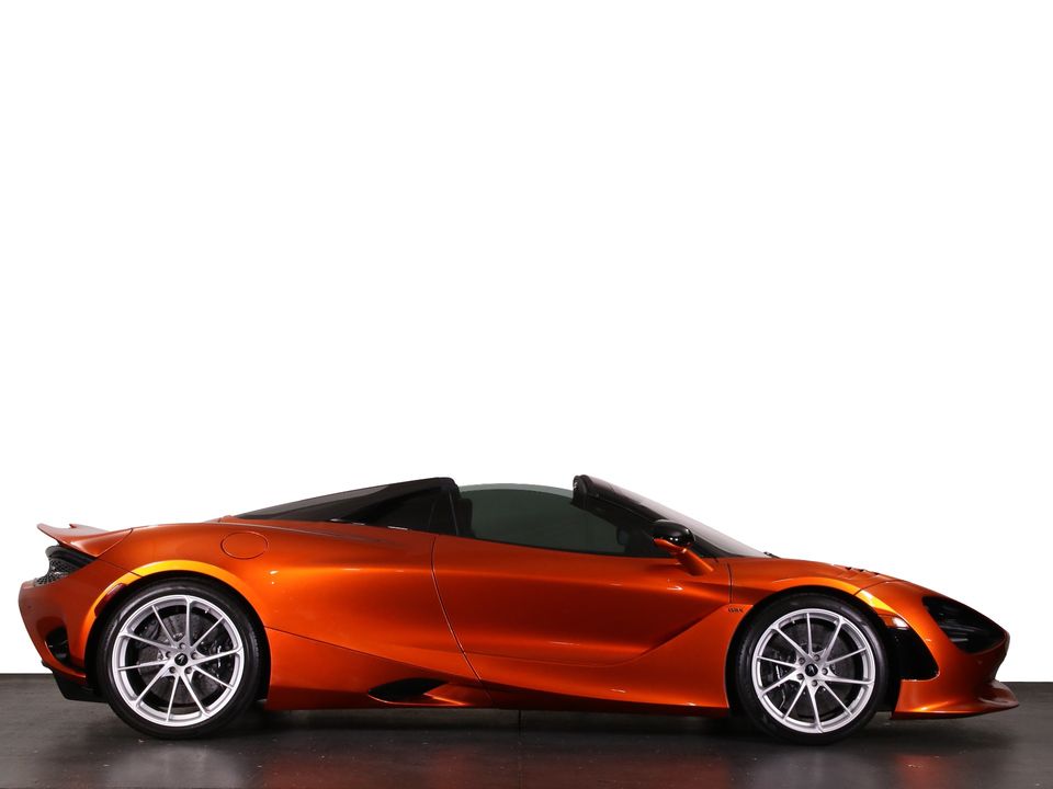 2024 McLaren 750S