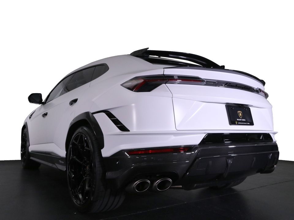 2023 Lamborghini Urus