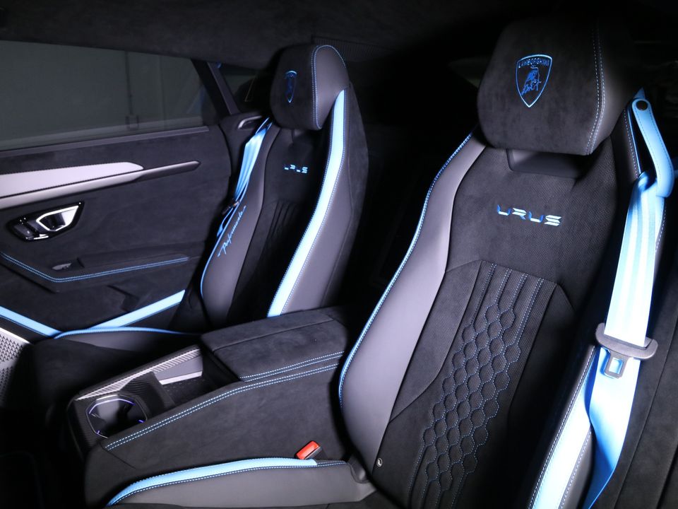 2023 Lamborghini Urus