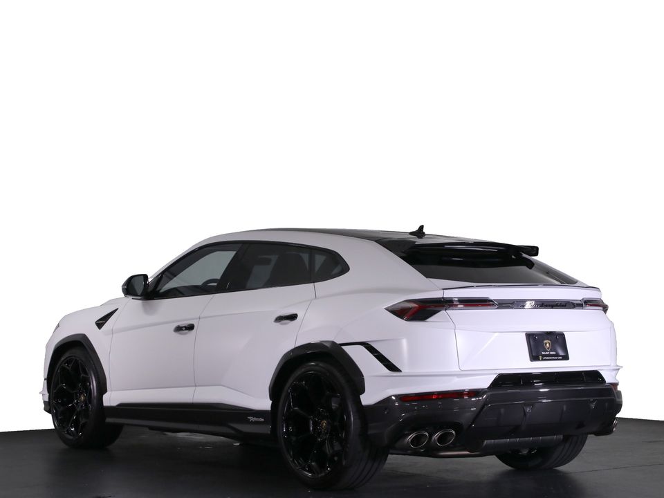 2023 Lamborghini Urus