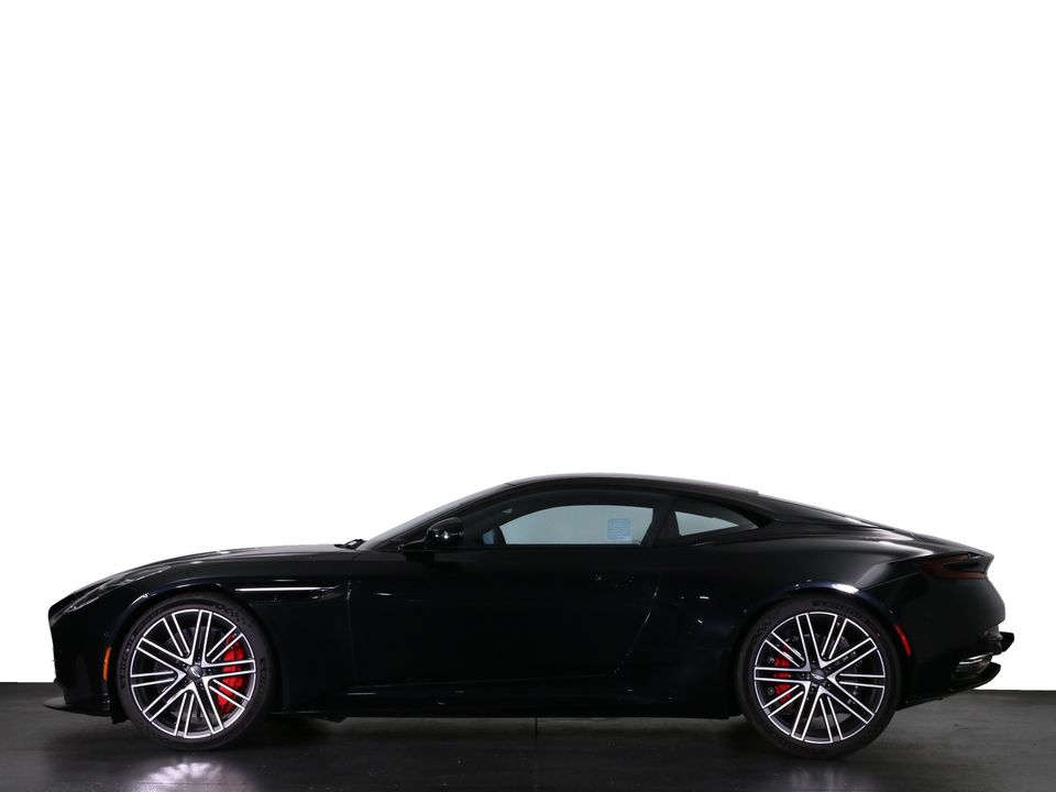 2024 Aston Martin DB12