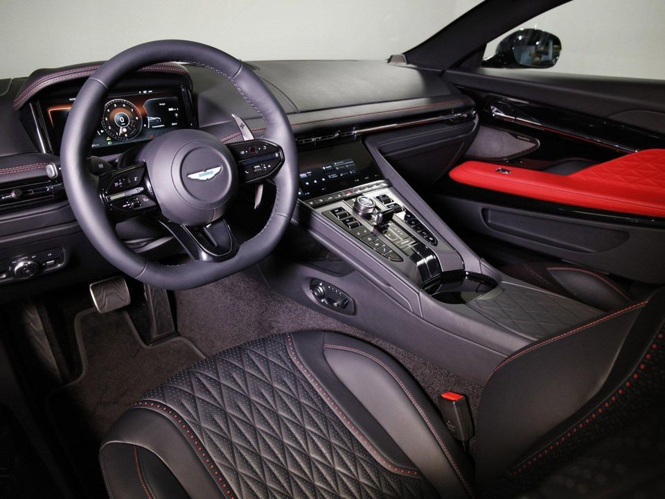 2024 Aston Martin DB12