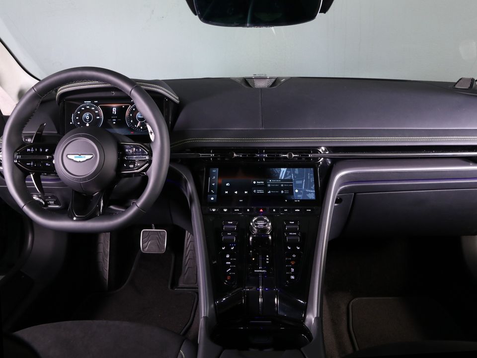 2025 Aston Martin DB12