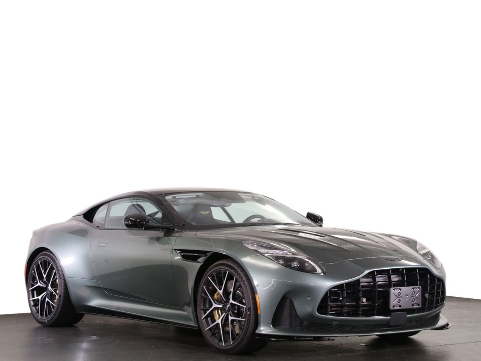 2025 Aston Martin DB12