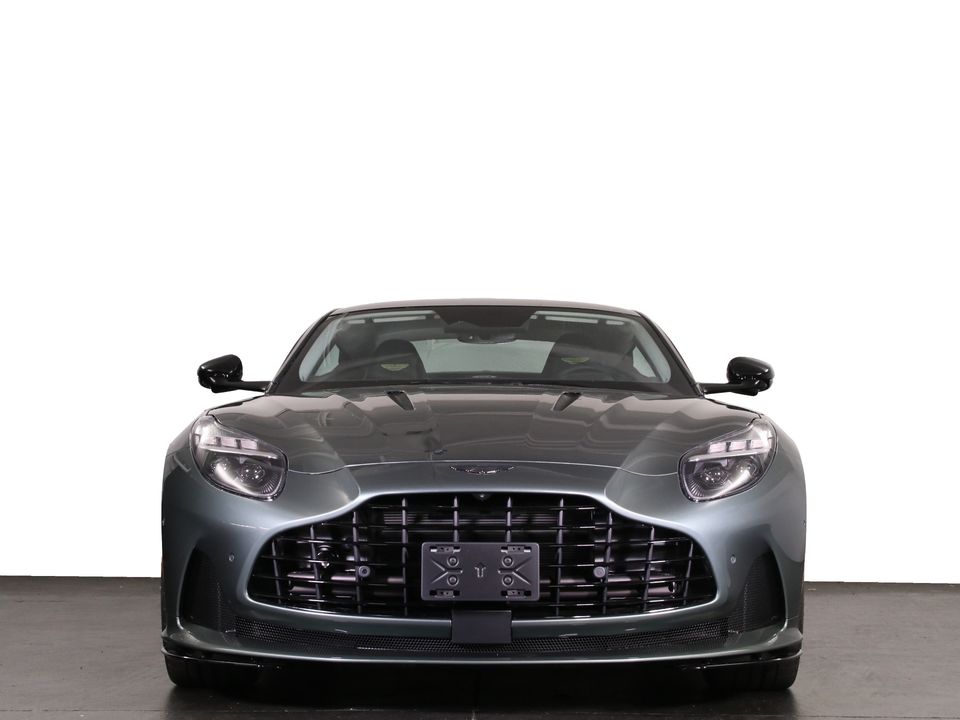 2025 Aston Martin DB12