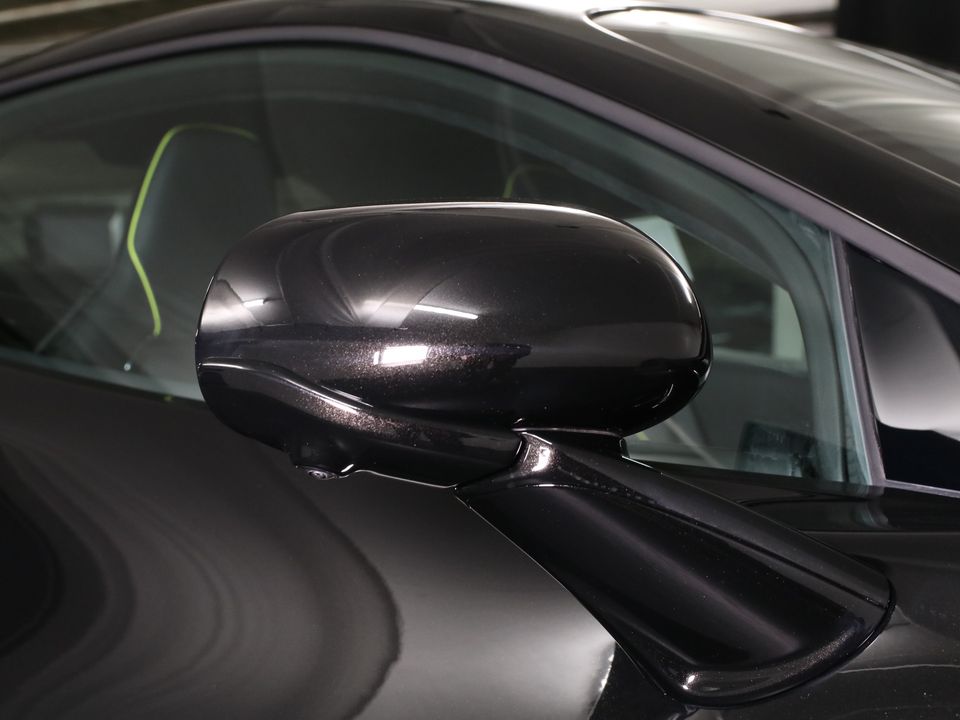 2025 McLaren Artura
