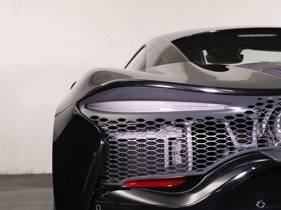 2025 McLaren Artura