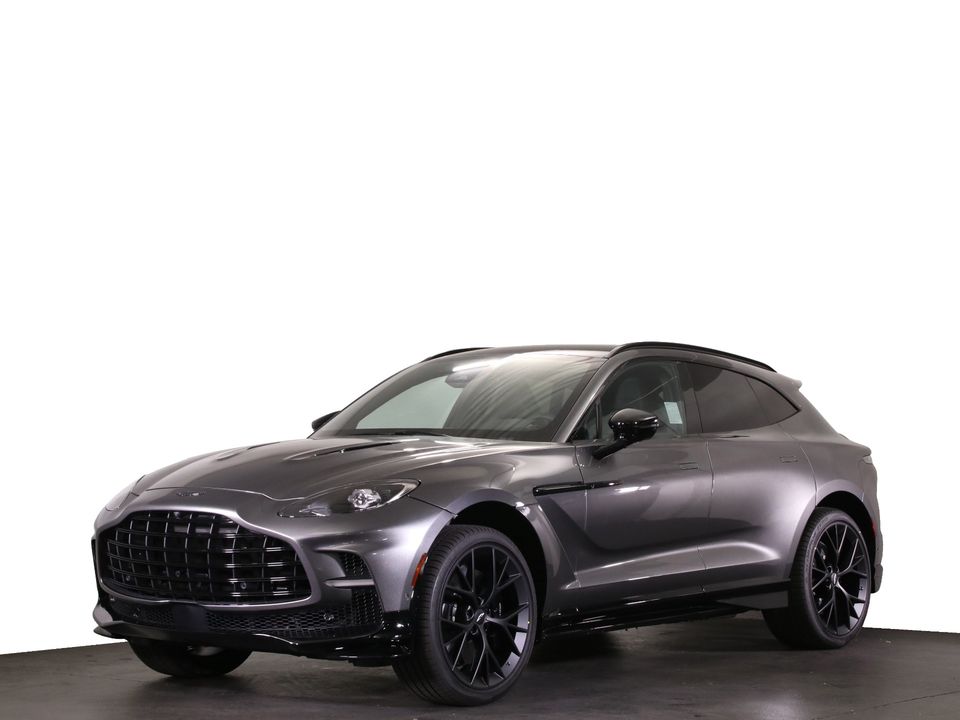 2025 Aston Martin DBX