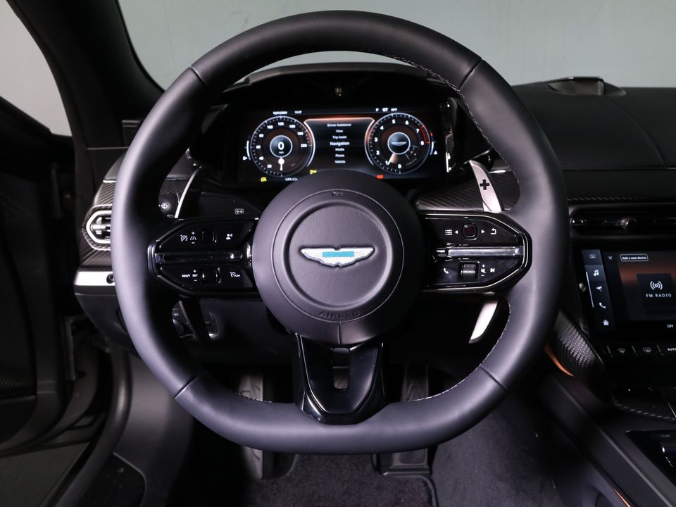 2025 Aston Martin Vanquish