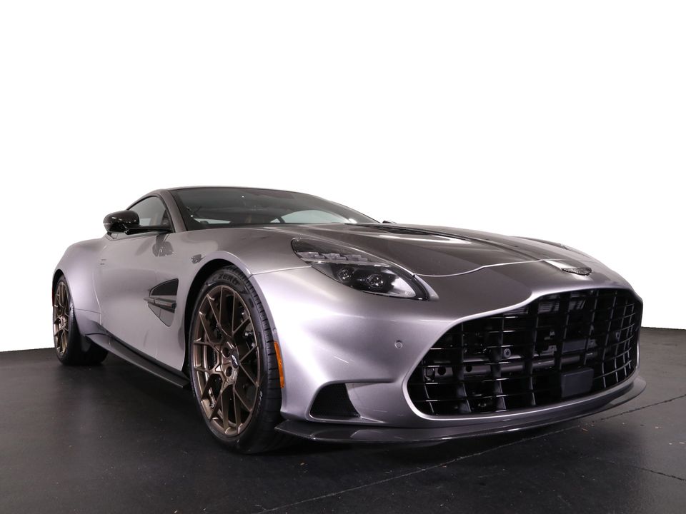 2025 Aston Martin Vanquish