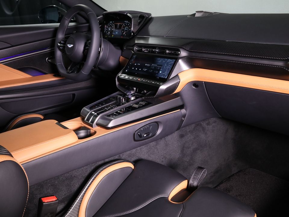 2025 Aston Martin Vanquish