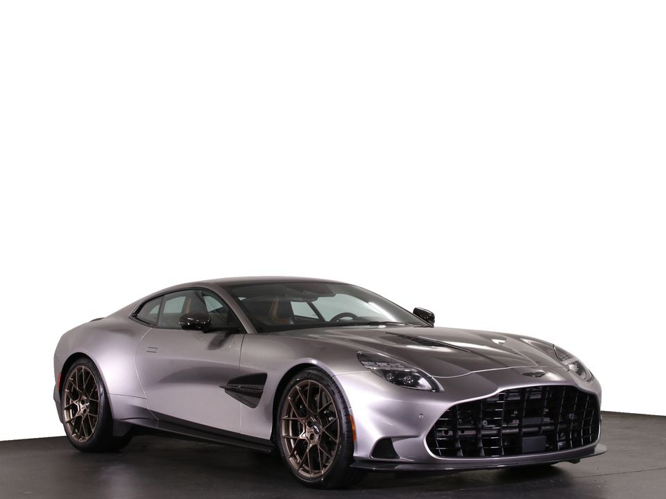 2025 Aston Martin Vanquish